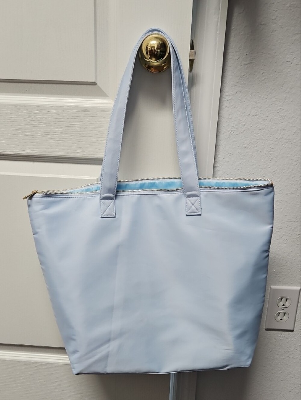 Light Blue 'TEACH' Tote Bag - Teacher Shoulder Bag - Picture 3 of 3